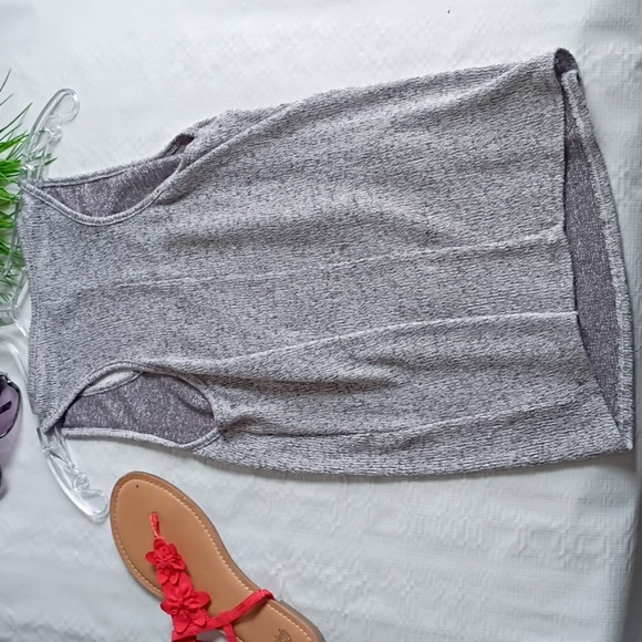 Rue21 Gray Tank Top with Red Heart Design - Picture 5 of 7